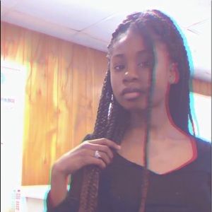 Meet your Posher, Sequoia